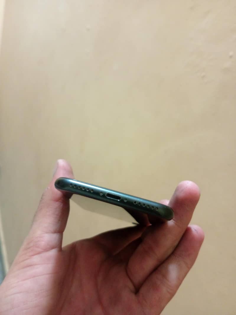 Apple iPhone SE 4