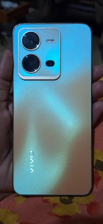 Vivo V25e With box urgent sell 03181722240