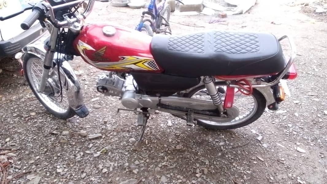 United cd 70 1