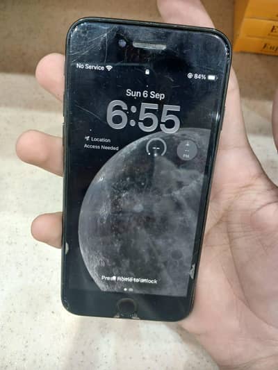 Apple iPhone SE 2020