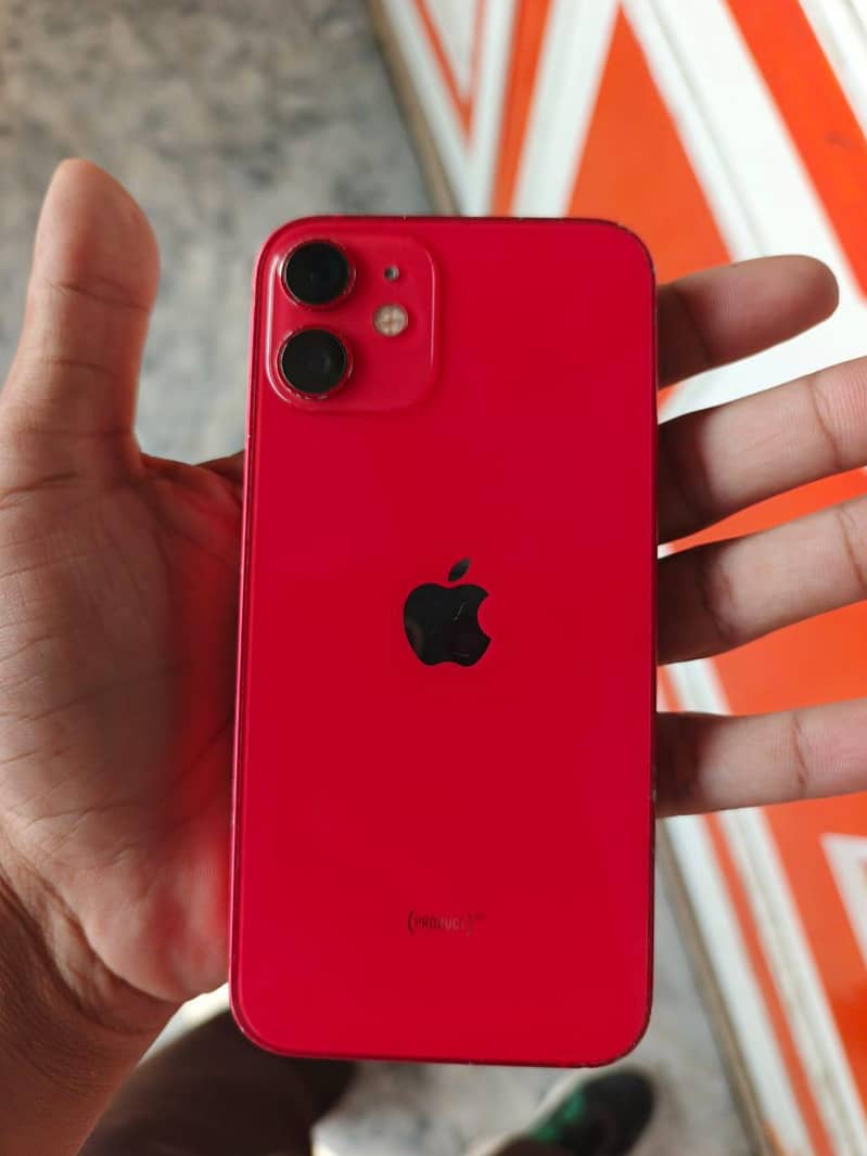 Apple iPhone 12 mini 7