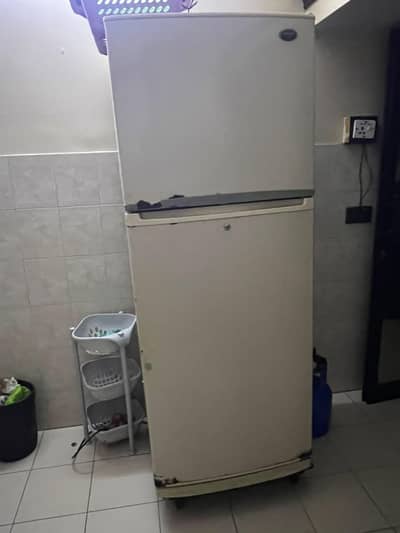 samsung fridge 2 door all okay han
