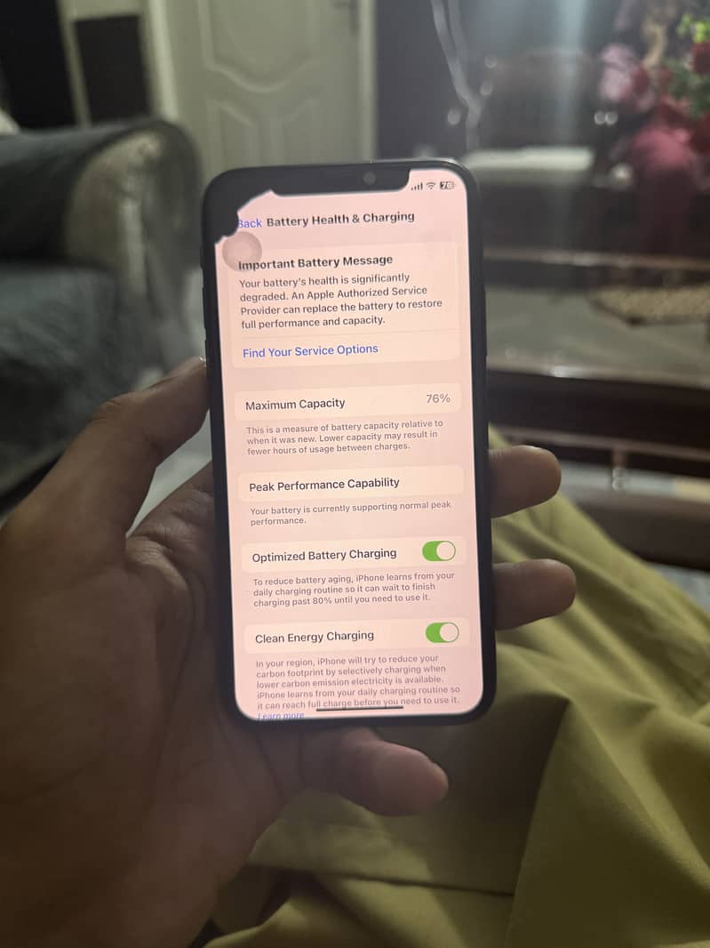Apple iPhone XS 1