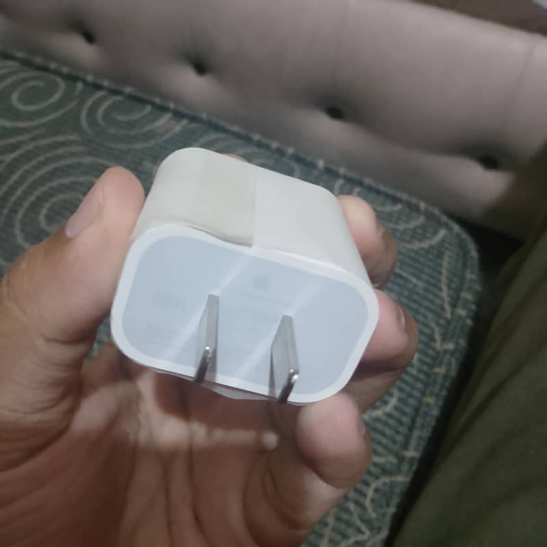 iPhone Adapter 2