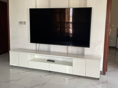 Samsung 75 Inch 4K Smart LED TV available for sale.