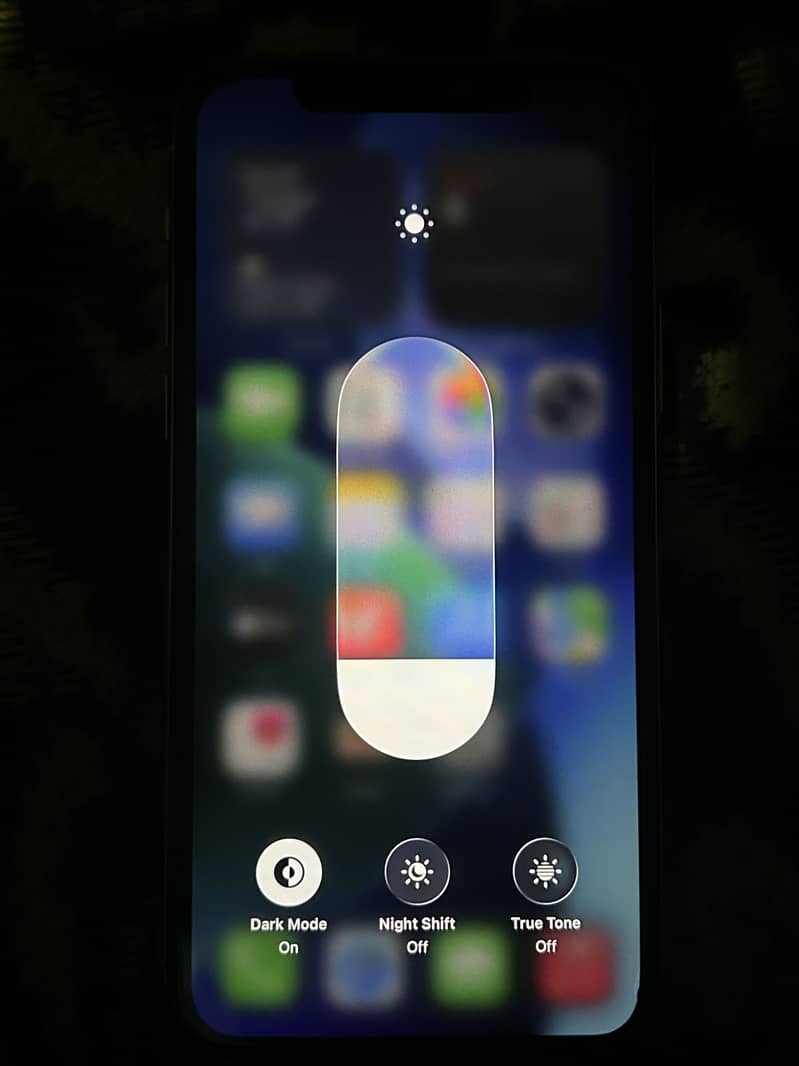 Apple iPhone 11 Pro 4