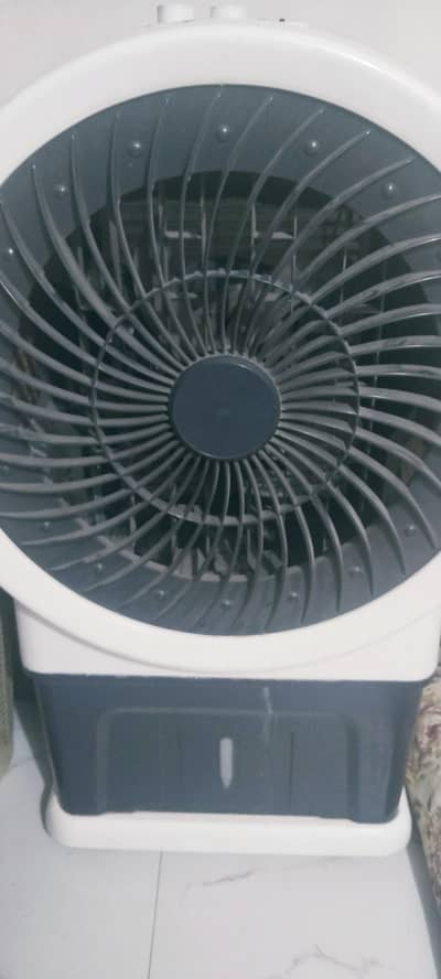 Room air cooler