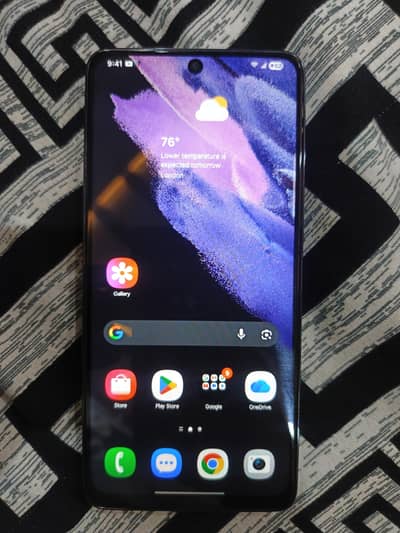 S21 plus black