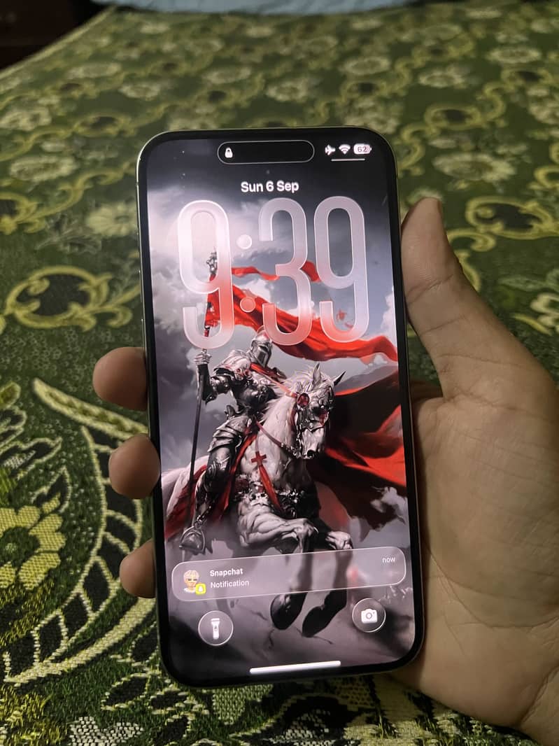 Apple iPhone 15 Pro Max 1