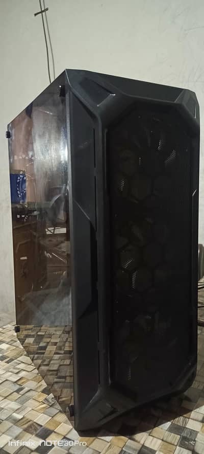 Ryzen 5 3500x | Ripjaws 16 GB Ram | 2tb hdd + 256 NVME | MSI Rx 580