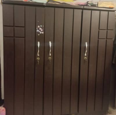 Urgent Bedroom set for Sell