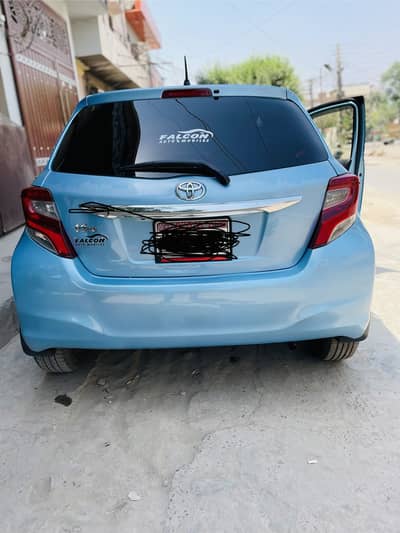 Toyota vitz 2015/18
