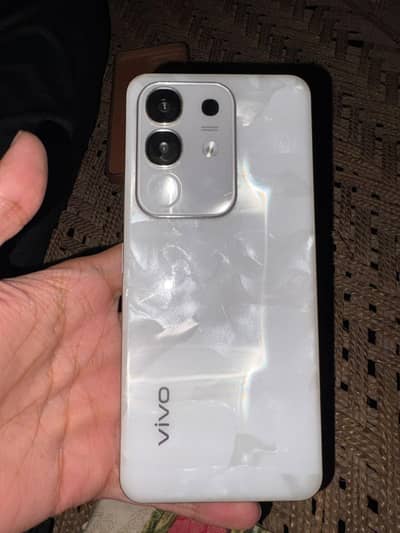 Vivo Y29