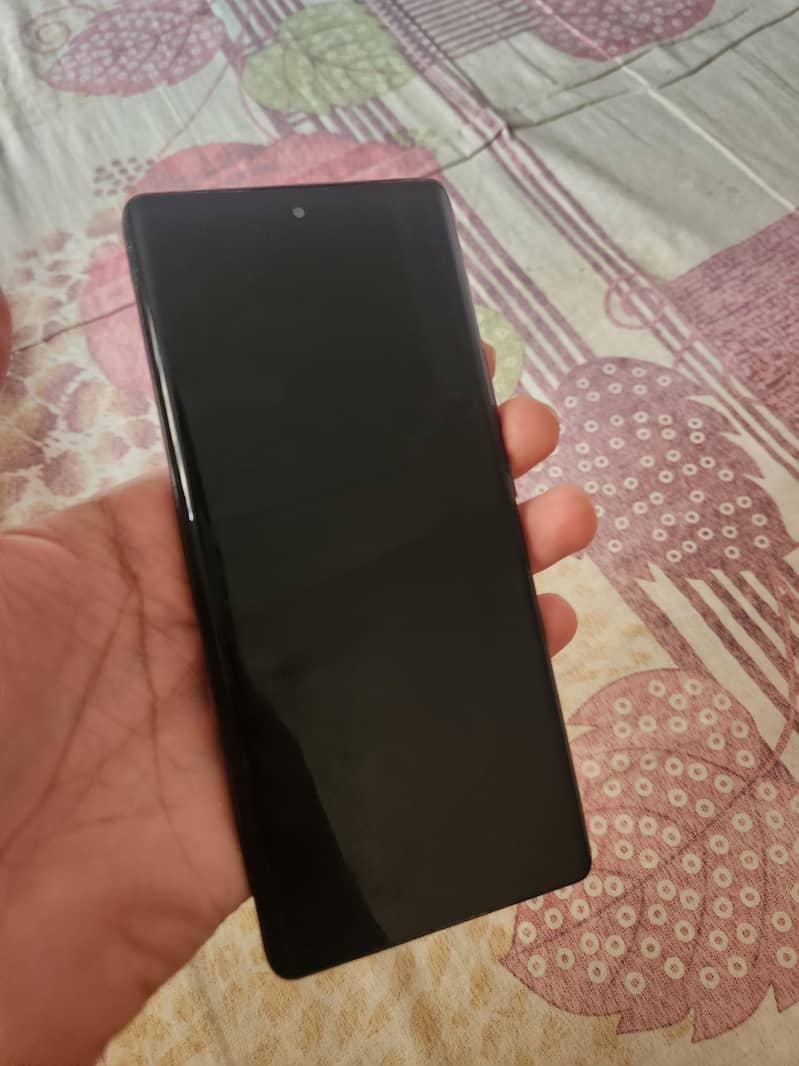 Tecno CAMON 30S 1
