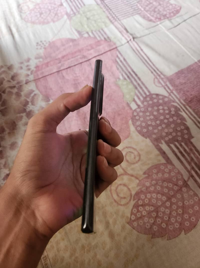 Tecno CAMON 30S 3