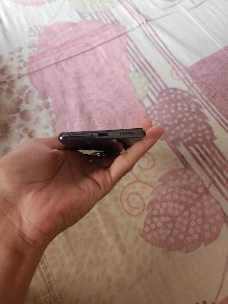 Tecno CAMON 30S 4
