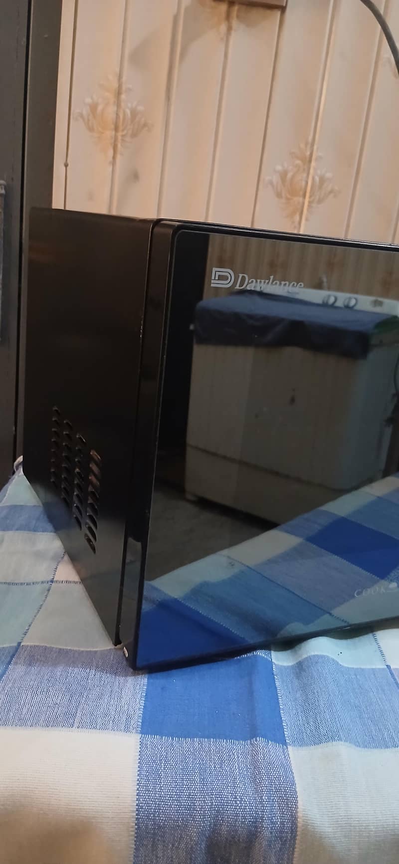 Dawlance microwave 2