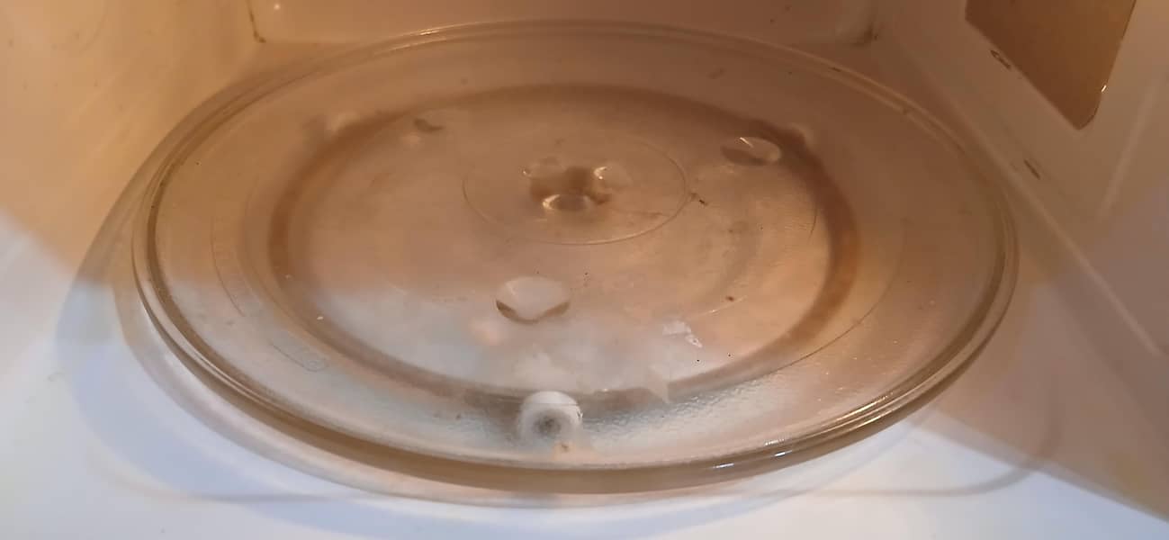 Dawlance microwave 6