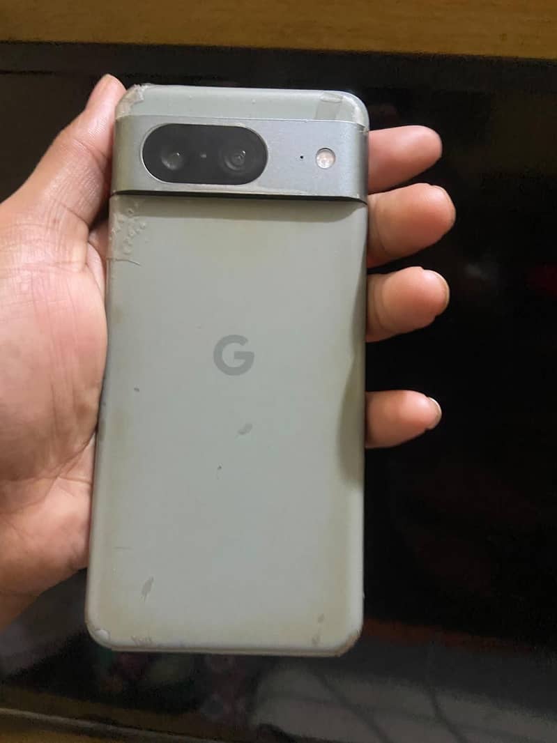 Google Pixel 8a 4