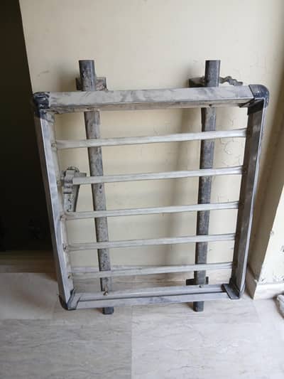 car or rickshaw carrier
