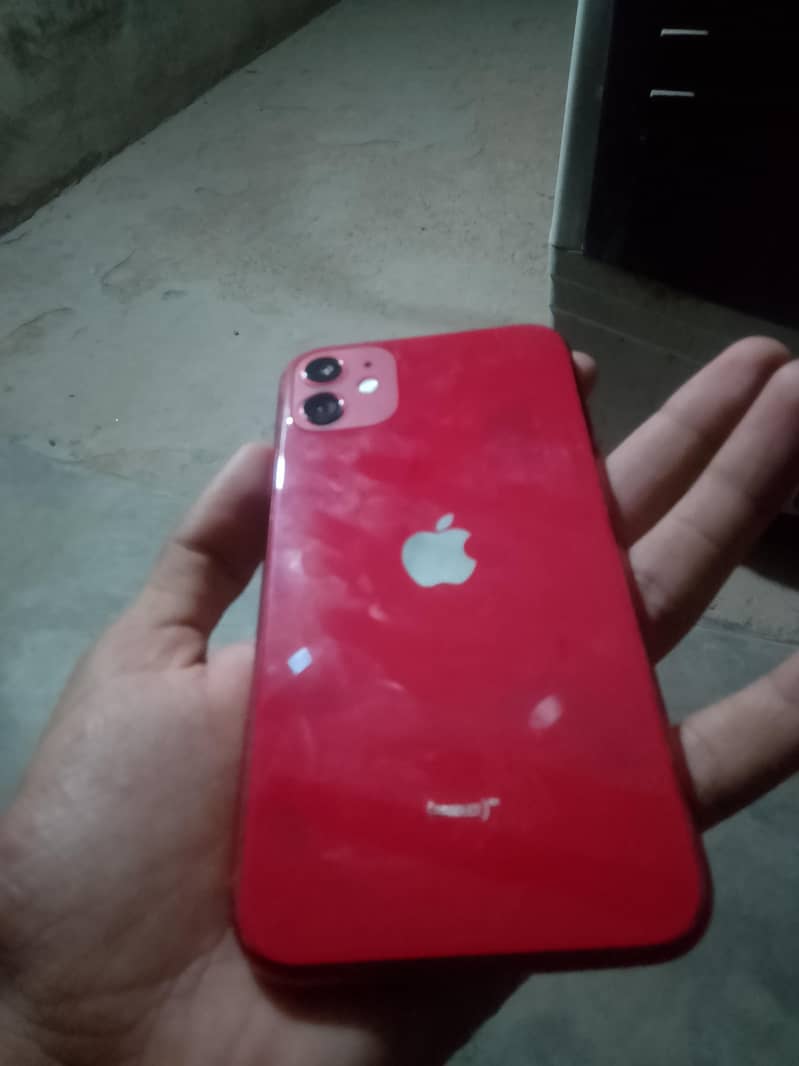 Apple iPhone 11 0