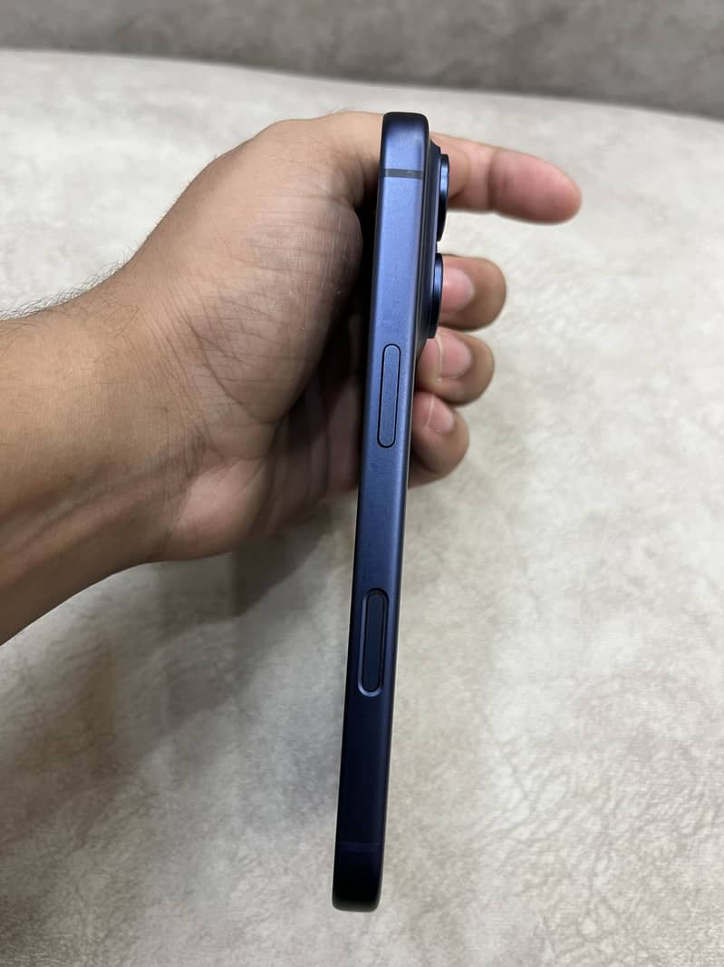 Apple iPhone 17 Pro 1