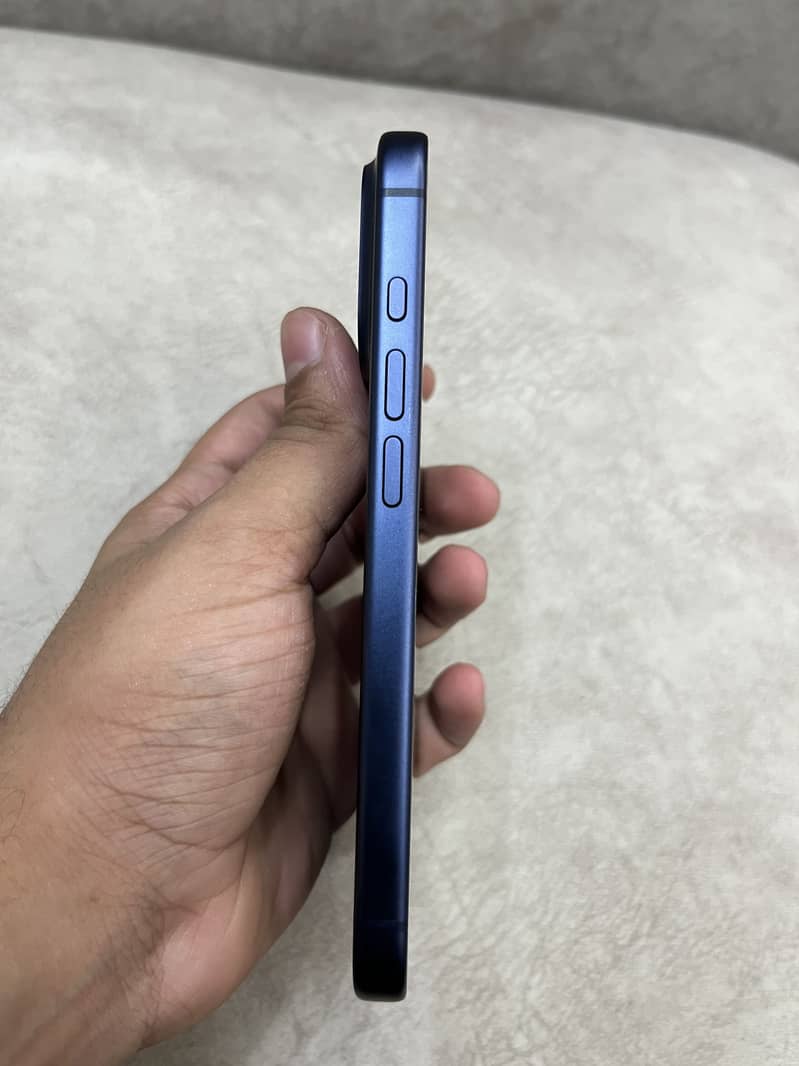 Apple iPhone 17 Pro 2
