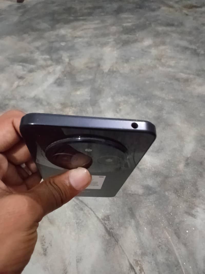 Xiaomi POCO C75 3