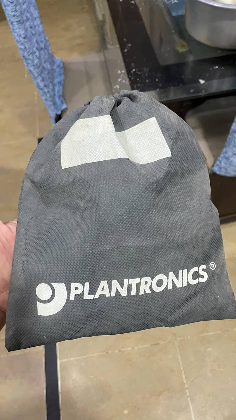 platronics headset 1