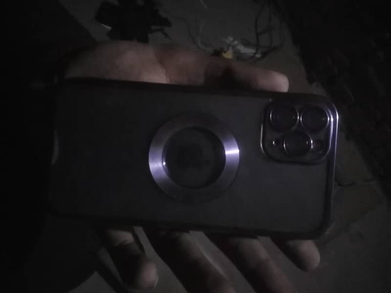 Apple iPhone 11 Pro 1