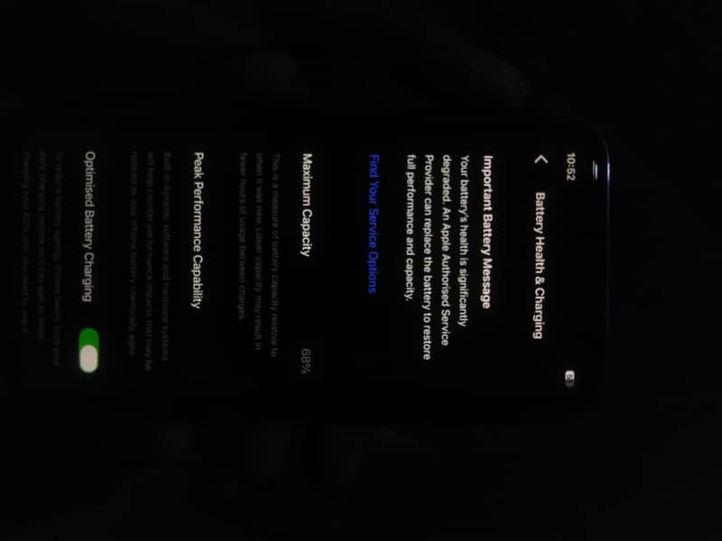Apple iPhone 11 Pro 2