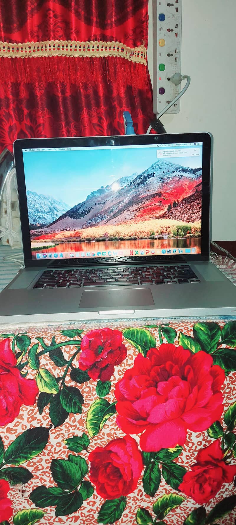 apple Macbook Pro 5