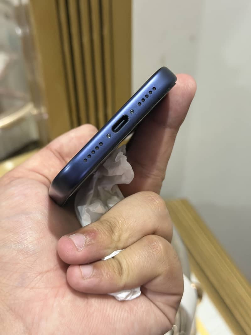 Apple iPhone 17 Pro 2