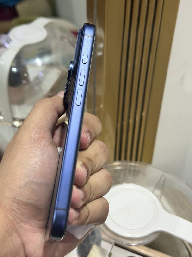 Apple iPhone 17 Pro 3