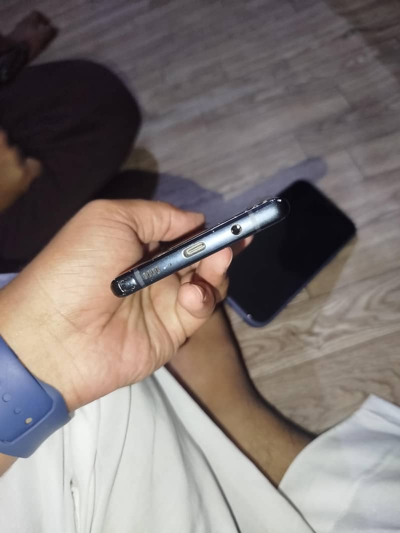 Samsung Mobile Note 8 2