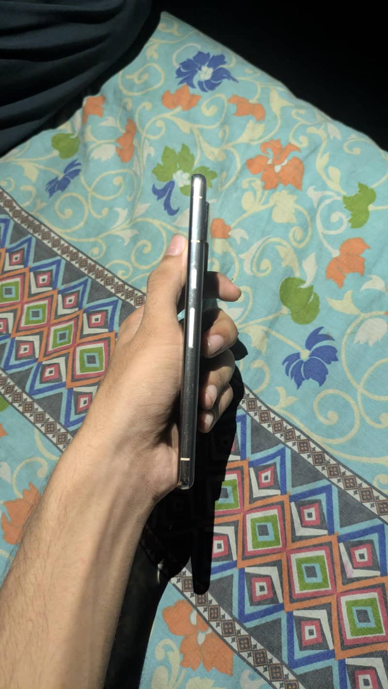 Google Pixel 7 Pro 4