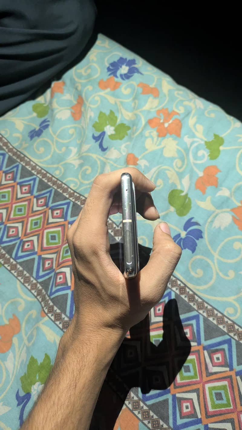 Google Pixel 7 Pro 6