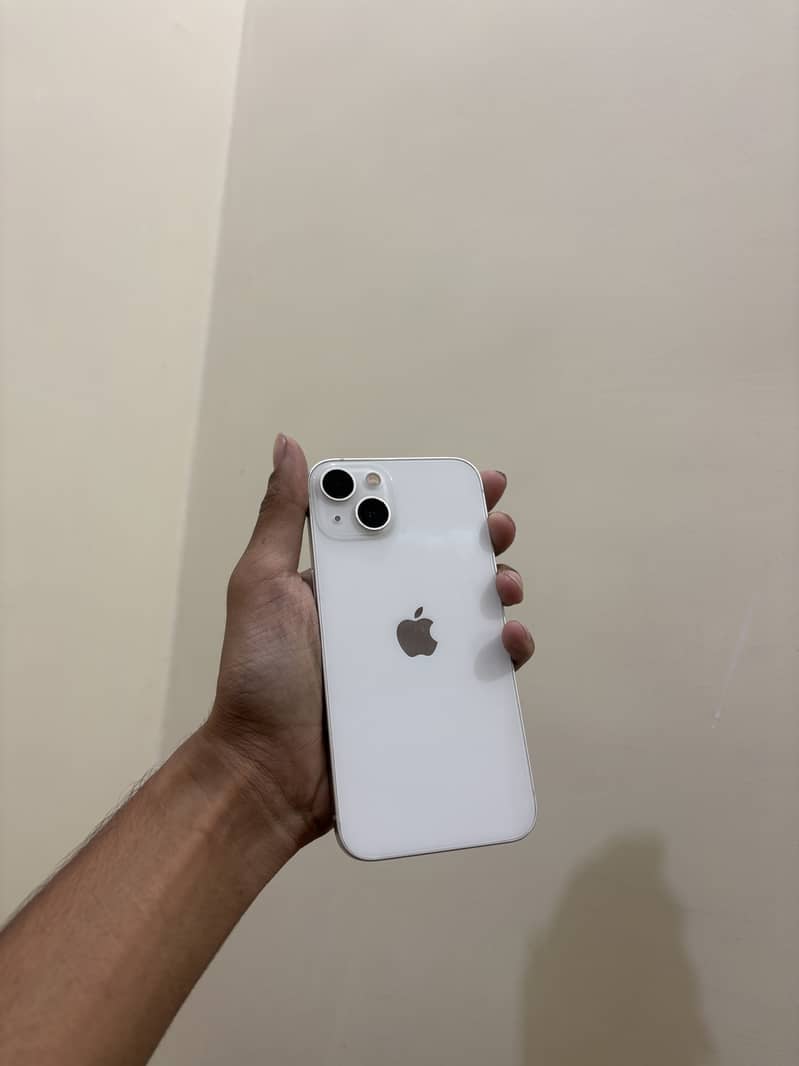 IPhone 13 Mint Condition 10/10 2