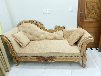 deewan for sale