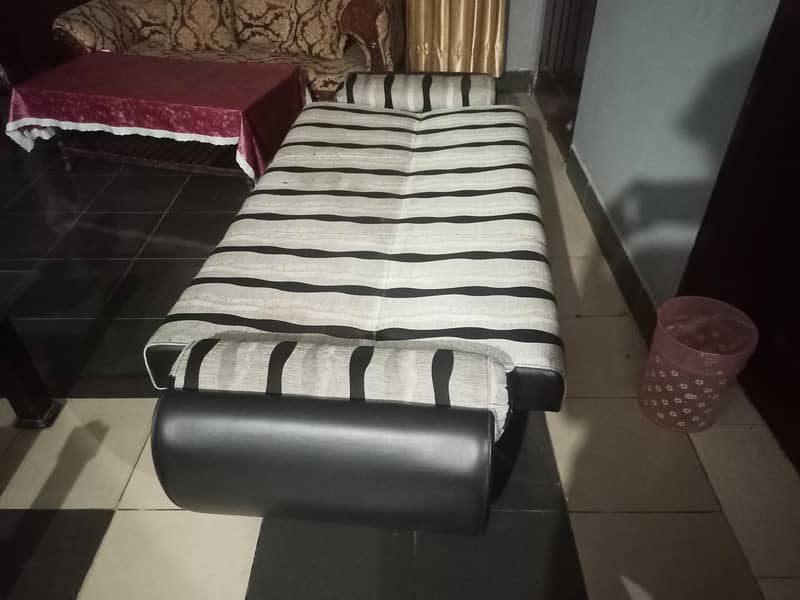 sofa cum bed 0