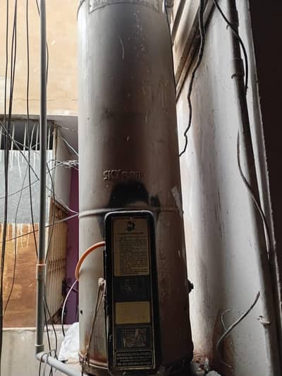 full size gizer good condition