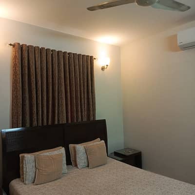 Nizam block allama iqbal town 7 marla seprate lower portion for rent in prime location