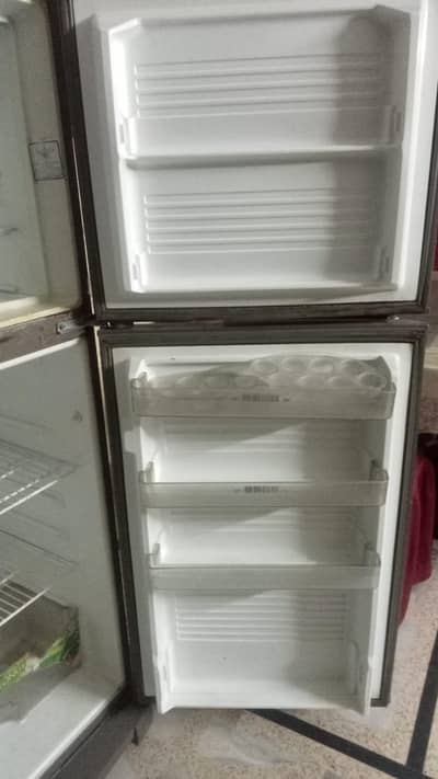 Dawlance fridge
