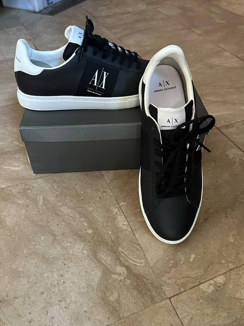 Armani Exchange 2
