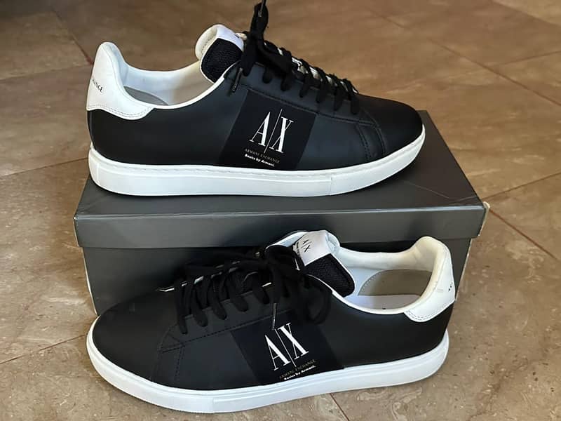 Armani Exchange 4