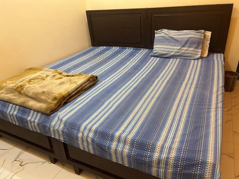two single beds 2