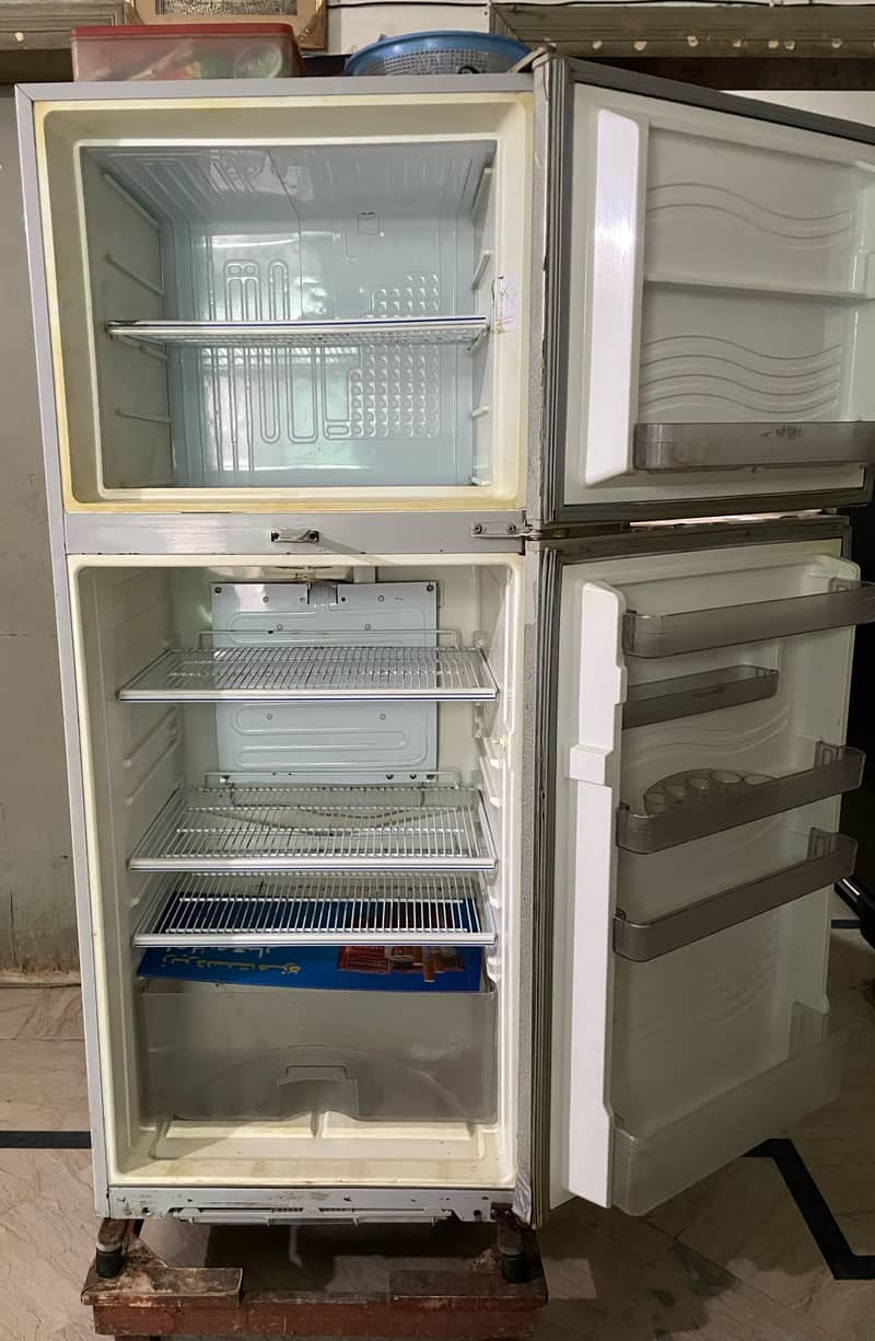 Refrigerator 1