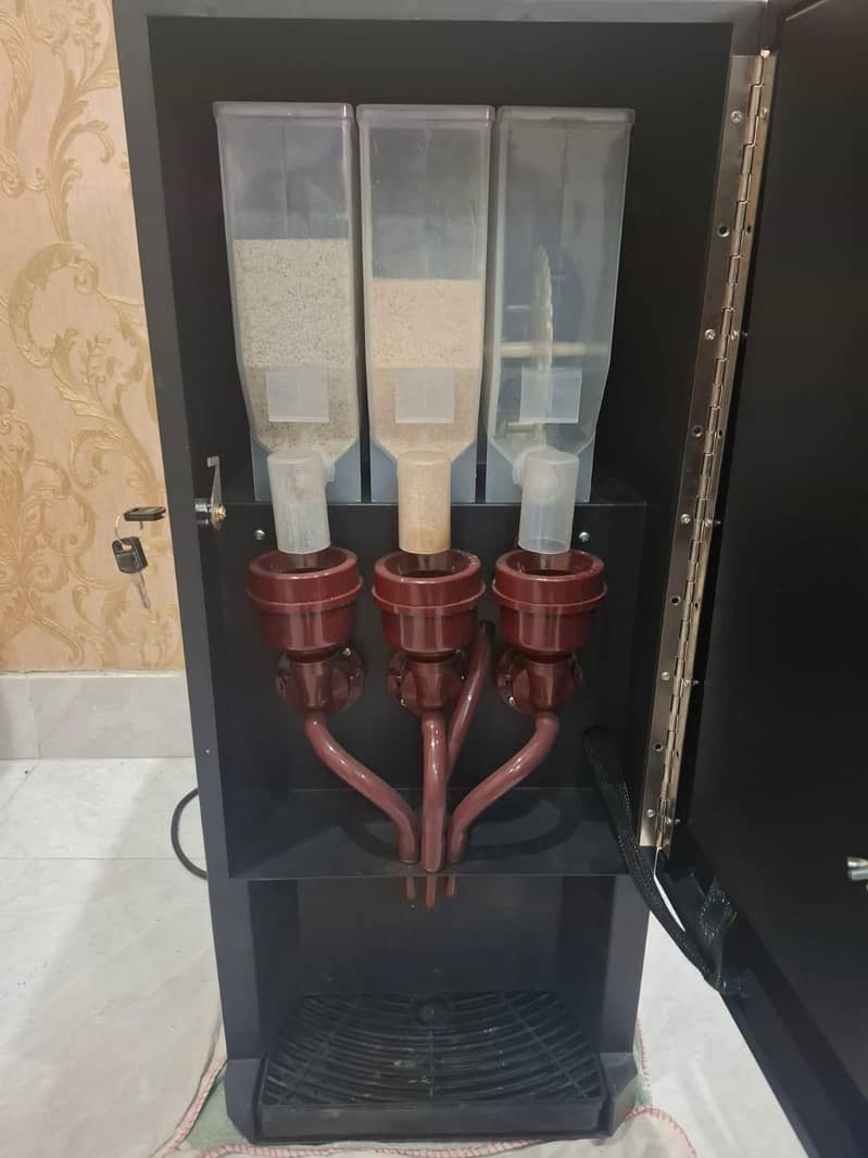 Cofee and tea machine 1