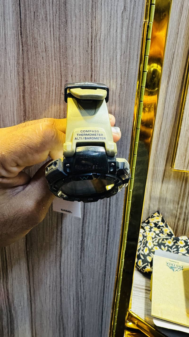 watch casio protrek 2