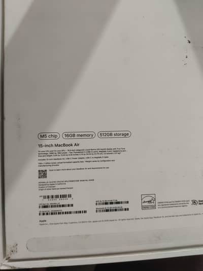 Apple MacBook air 15 new silver color 16 gb un locked book